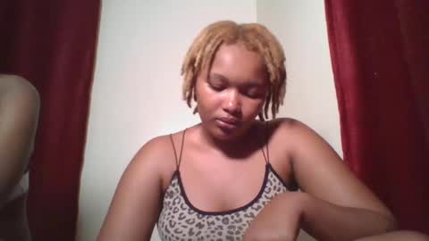 Snapshot of browny_candyz chatting on 12-23-24, 03:12 Tracy online show from 12-23-24, 03:12