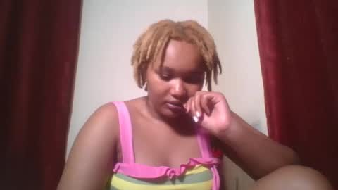Snapshot of browny_candyz chatting on 12-24-24, 05:44 Tracy online show from 12-24-24, 05:44