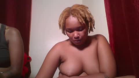 Snapshot of browny_candyz chatting on 12-27-24, 06:24 Tracy online show from 12-27-24, 06:24