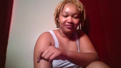 Snapshot of browny_candyz chatting on 12-29-24, 04:27 Tracy online show from 12-29-24, 04:27