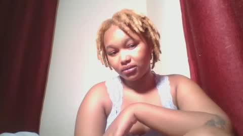 Snapshot of browny_candyz chatting on 12-31-24, 02:51 Tracy online show from 12-31-24, 02:51