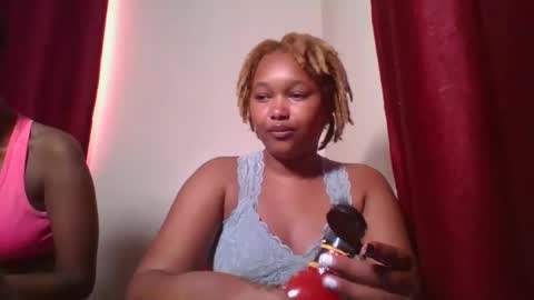 Snapshot of browny_candyz chatting on 12-31-24, 09:42 Tracy online show from 12-31-24, 09:42