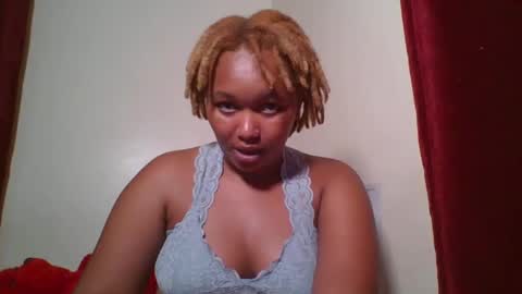 Snapshot of browny_candyz chatting on 12-31-24, 03:53 Tracy online show from 12-31-24, 03:53