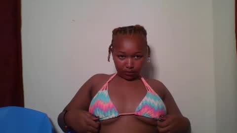 Snapshot of browny_candyz chatting on 01-13-25, 10:36 Tracy online show from 01-13-25, 10:36