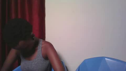 Snapshot of browny_candyz chatting on 01-23-25, 03:16 Tracy online show from 01-23-25, 03:16