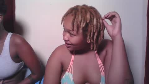 Snapshot of browny_candyz chatting on 01-24-25, 11:37 Tracy online show from 01-24-25, 11:37