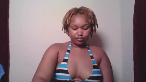 Snapshot of browny_candyz chatting on 01-27-25, 07:24 Tracy online show from 01-27-25, 07:24