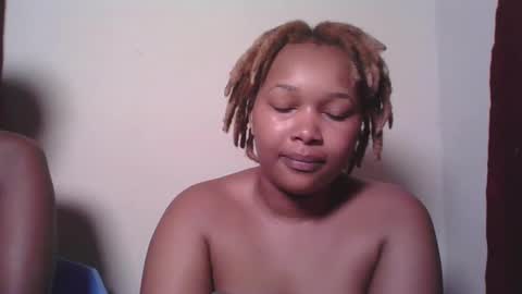 Snapshot of browny_candyz chatting on 01-28-25, 02:32 Tracy online show from 01-28-25, 02:32