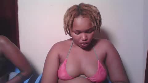 Snapshot of browny_candyz chatting on 01-29-25, 06:28 Tracy online show from 01-29-25, 06:28