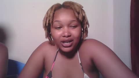 Snapshot of browny_candyz chatting on 02-02-25, 07:20 Tracy online show from 02-02-25, 07:20