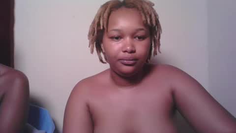 Snapshot of browny_candyz chatting on 02-03-25, 02:14 Tracy online show from 02-03-25, 02:14