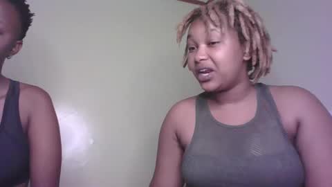 Snapshot of browny_candyz chatting on 02-16-25, 04:31 Tracy online show from 02-16-25, 04:31