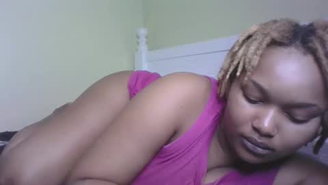 Snapshot of browny_candyz chatting on 02-22-25, 09:56 Tracy online show from 02-22-25, 09:56