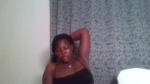 Snapshot of browny_candyz chatting on 10-11-25, 04:16 Tracy online show from 10-11-25, 04:16