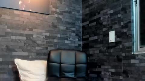 brucedallas online show from 06-24-26, 01:04