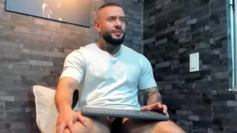 brucedallas online show from 07-04-26, 04:07