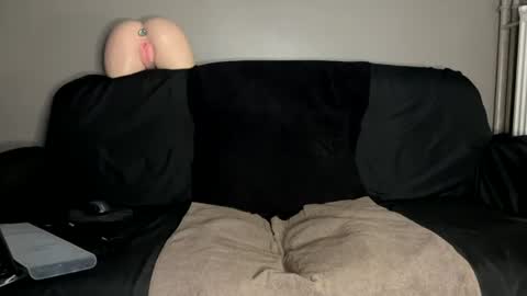 Instagram  bruce88x online show from 07-12-26, 04:42