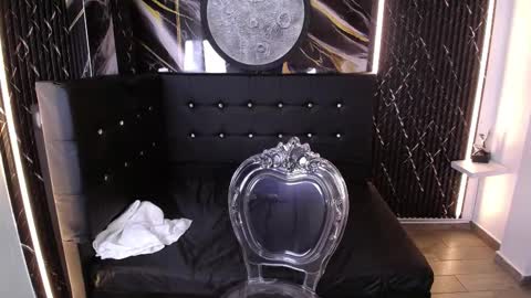 Bruja SCarlata online show from 10-06-25, 10:12