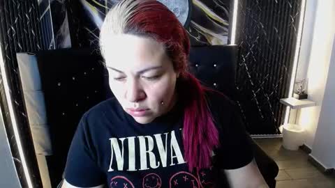 Bruja SCarlata online show from 11-05-25, 10:04
