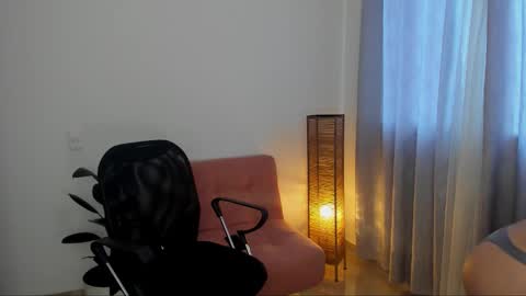 Bruna Dumont online show from 03-16-26, 10:36