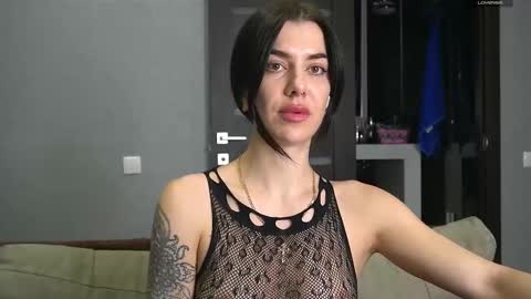 Snapshot of brunette_from_the_moon chatting on 03-04-25, 10:27 Alice online show from 03-04-25, 10:27