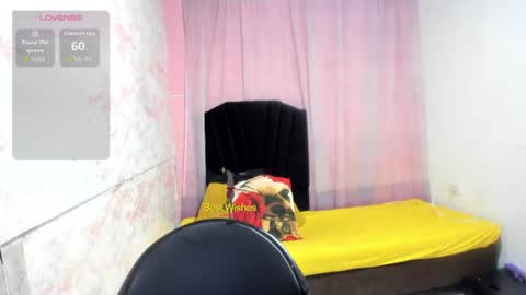 Snapshot of brunette_sasha chatting on 07-30-26, 11:09 Sasha Brunette online show from 07-30-26, 11:09