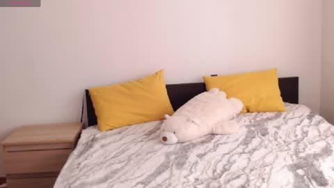 Snapshot of brunettgirl_ chatting on 05-21-26, 03:13 Ellis online show from 05-21-26, 03:13