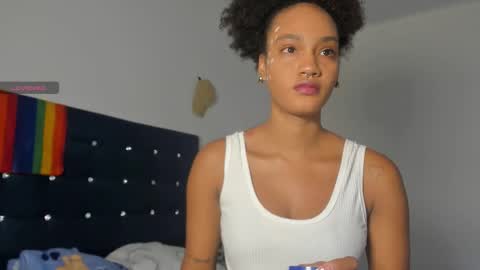 brunettjhelen online show from 10-21-25, 08:42