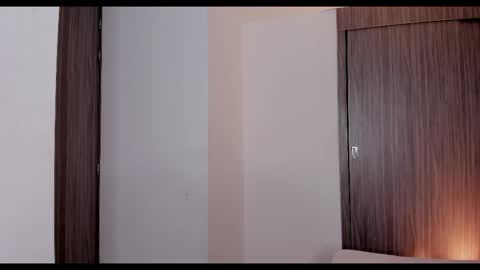     online show from 10-06-25, 06:11