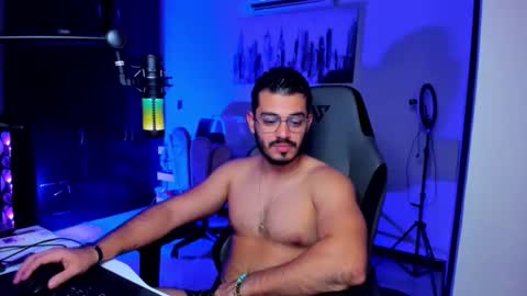 Bruno online show from 12-22-25, 03:14