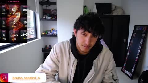 Bruno  online show from 04-08-26, 11:43