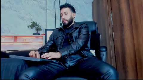 Andres Suarez online show from 03-02-25, 03:59