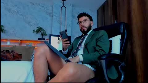 Andres Suarez online show from 03-11-25, 06:08