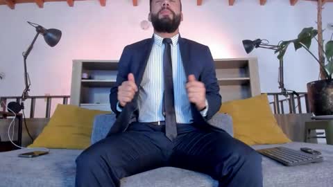 Snapshot of bruno_woods chatting on 02-03-26, 10:15 Andres Suarez online show from 02-03-26, 10:15