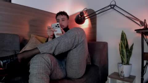 Andres Suarez online show from 05-04-26, 04:25