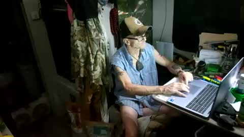 Steve... aka SkinnieDippin aka TimberTramp online show from 06-16-26, 04:26