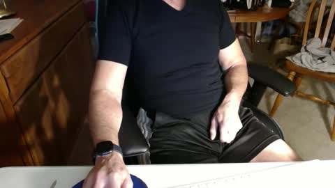 Brussells online show from 12-17-24, 03:28