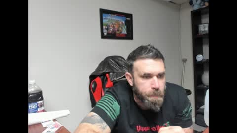 Snapshot of brutalmaster1983 chatting on 12-25-24, 07:24 BRUTALMASTER1983 online show from 12-25-24, 07:24