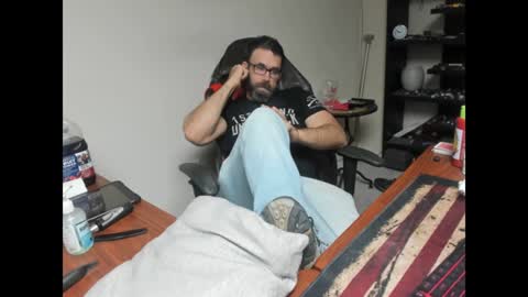Snapshot of brutalmaster1983 chatting on 12-27-24, 07:35 BRUTALMASTER1983 online show from 12-27-24, 07:35