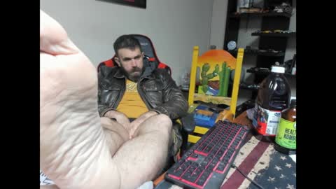 Snapshot of brutalmaster1983 chatting on 01-15-25, 07:26 BRUTALMASTER1983 online show from 01-15-25, 07:26