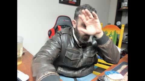 Snapshot of brutalmaster1983 chatting on 01-20-25, 05:26 BRUTALMASTER1983 online show from 01-20-25, 05:26