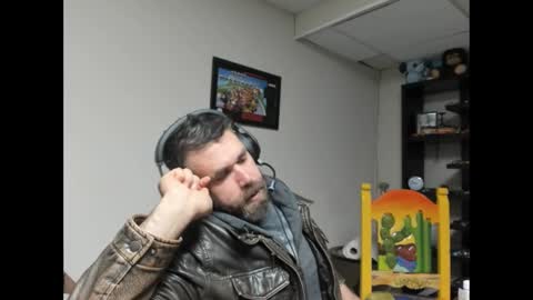 Snapshot of brutalmaster1983 chatting on 02-15-25, 07:06 BRUTALMASTER1983 online show from 02-15-25, 07:06