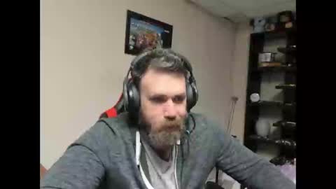 Snapshot of brutalmaster1983 chatting on 03-08-25, 07:49 BRUTALMASTER1983 online show from 03-08-25, 07:49