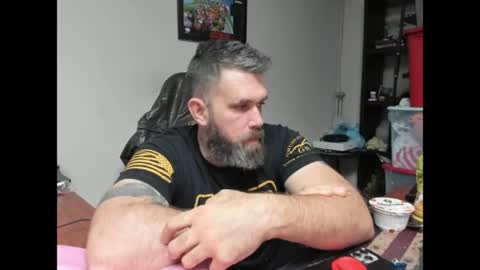 Snapshot of brutalmaster1983 chatting on 05-17-26, 06:37 BRUTALMASTER1983 online show from 05-17-26, 06:37