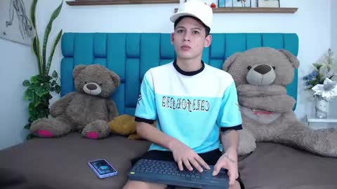 Snapshot of bryan_hotty chatting on 02-27-26, 11:32 Bryan online show from 02-27-26, 11:32