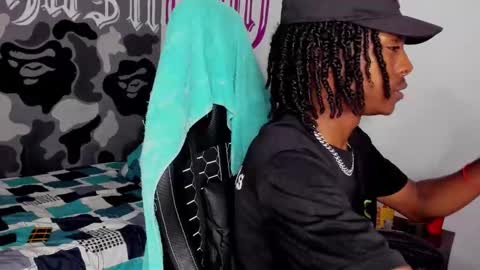 Snapshot of bryxon777 chatting on 03-10-26, 05:29 BRYSON online show from 03-10-26, 05:29