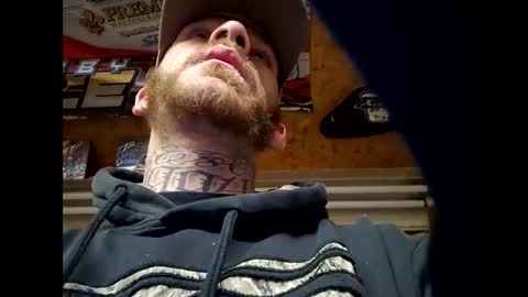 Snapshot of btown3095 chatting on 11-01-25, 02:35 btown3095 online show from 11-01-25, 02:35