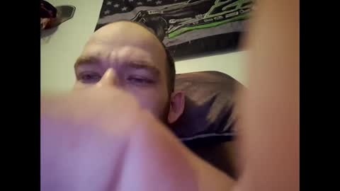 Snapshot of btown3095 chatting on 02-15-26, 03:31 btown3095 online show from 02-15-26, 03:31