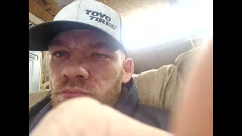 Snapshot of btown3095 chatting on 03-21-26, 03:33 btown3095 online show from 03-21-26, 03:33