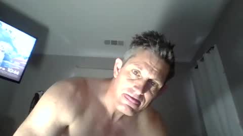 Snapshot of btownstud chatting on 01-07-26, 06:43 btownstud online show from 01-07-26, 06:43